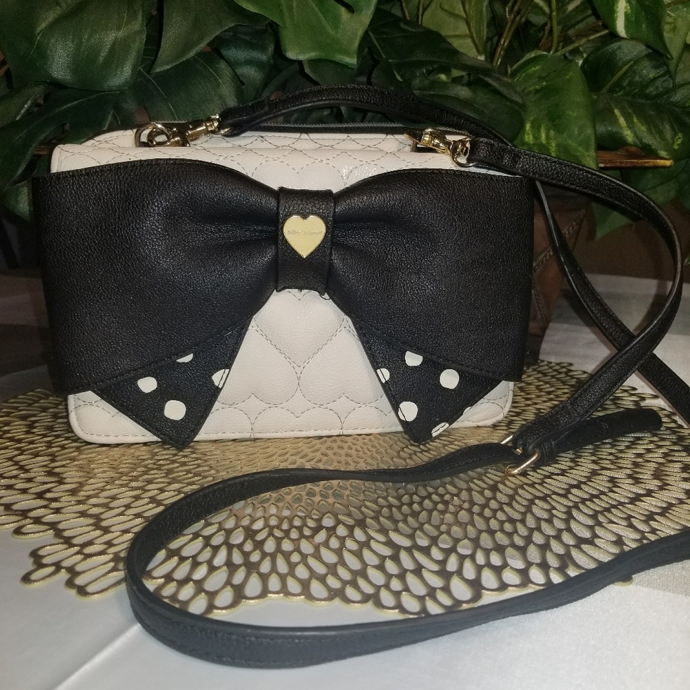 Betsey Johnson cross body